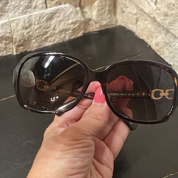 COACH Kissing C Square Black Sunglasses L948 HC8145 NO CASE - Picture 10 of 11